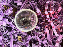 Load image into Gallery viewer, Ladies Birthday Box (Feb & Jan)