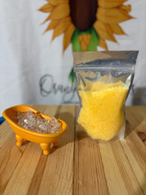 Load image into Gallery viewer, Fresh Lemon Squeeze
